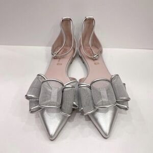 PRETTY BALLERINAS Pointed Toe Silver Flats Mesh Bow Women’s Size 7